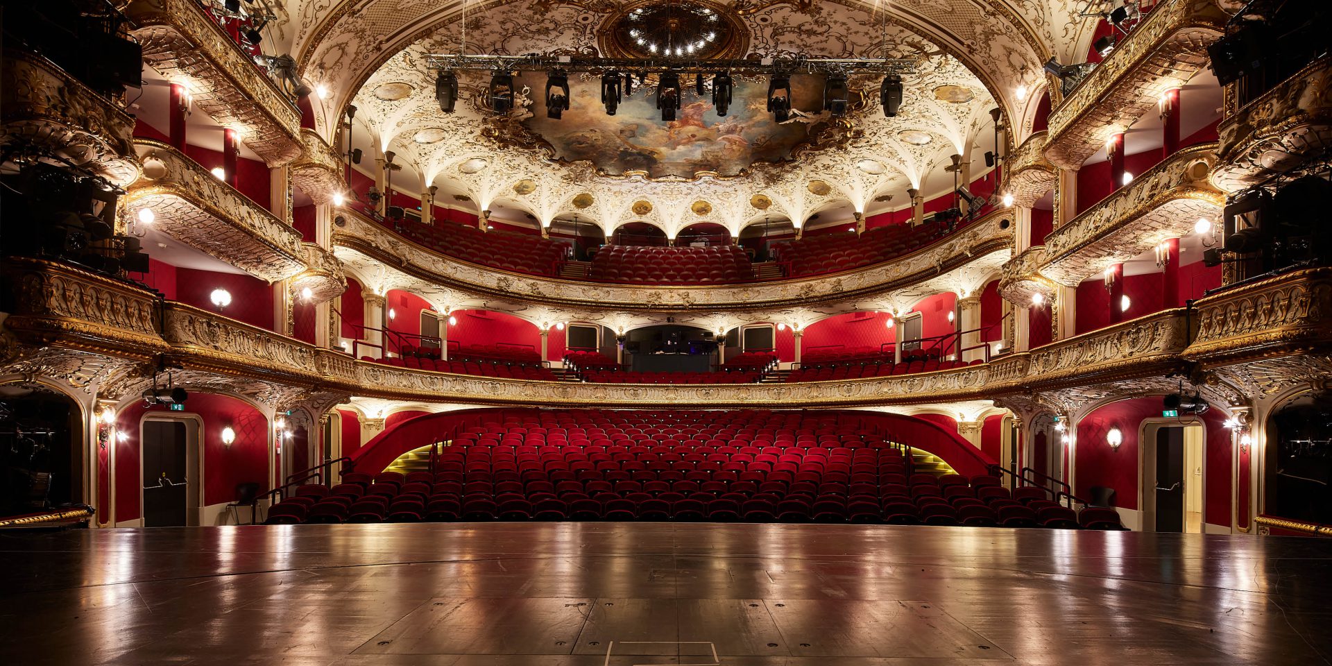 2022-23_WEBSITE_4000x2000_Spielstaetten