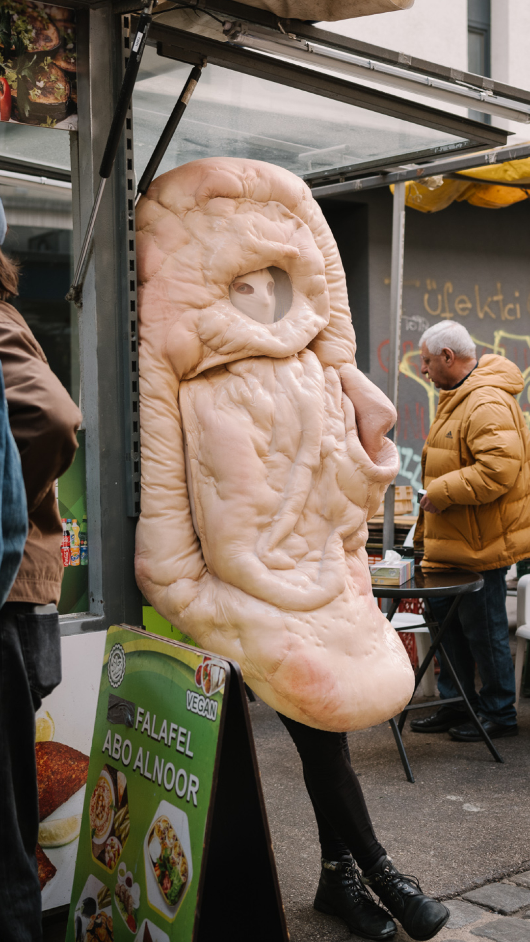 DasWienerVolksohr_1080x1920