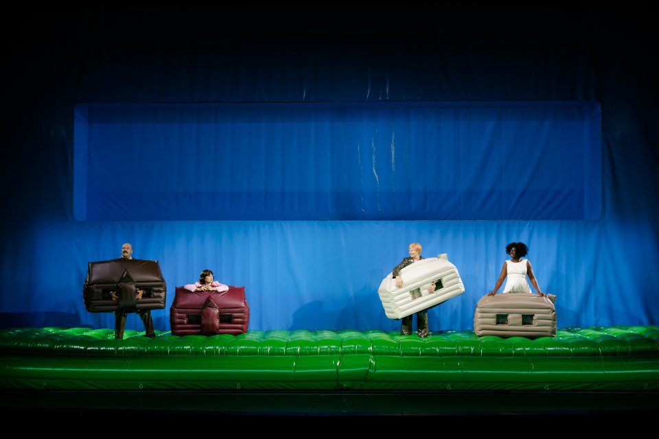 Simon Bauer, Karoline Reinke, Katharina Kurschat, Nancy Mensah-Offei Simon Bauer, Karoline Reinke, Katharina Kurschat, Nancy Mensah-Offei