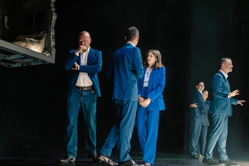 Tjark Bernau, Josef Mohamed, Anna Rieser, Andrej Agranovski, Katharina Kurschat, Maximilian Pulst Tjark Bernau, Josef Mohamed, Anna Rieser, Andrej Agranovski, Katharina Kurschat, Maximilian Pulst