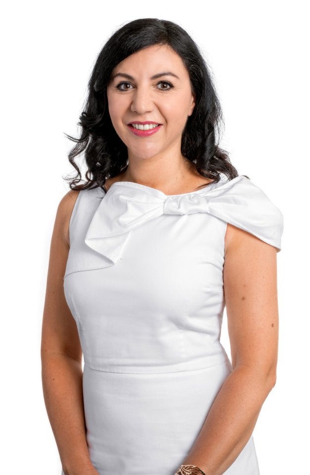 Jasmin Dolati Jasmin Dolati